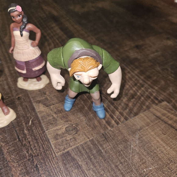 Disney Figures - Picture 4 of 4